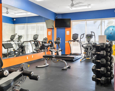 3700 Galt Ocean Drive - Photo Thumbnail 31