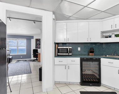 3700 Galt Ocean Drive - Photo Thumbnail 15