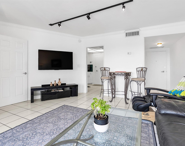 3700 Galt Ocean Drive - Photo Thumbnail 11