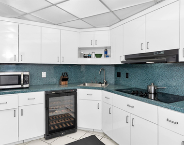 3700 Galt Ocean Drive - Photo Thumbnail 14