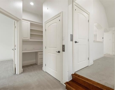 11292 Berkeley Hall Lane - Photo Thumbnail 22