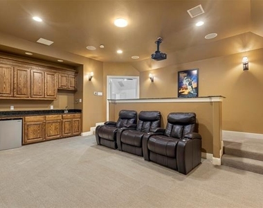 11292 Berkeley Hall Lane - Photo Thumbnail 25