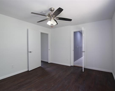 106 Austin Street - Photo Thumbnail 6