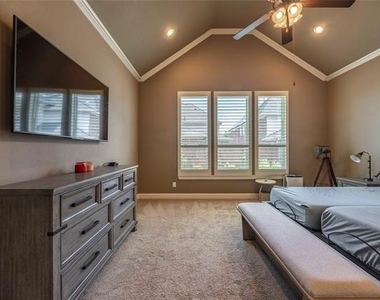 12824 Flatiron Trail - Photo Thumbnail 21