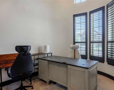 12824 Flatiron Trail - Photo Thumbnail 1