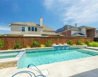 12824 Flatiron Trail - Photo Thumbnail 36