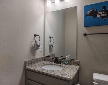 12824 Flatiron Trail - Photo Thumbnail 5