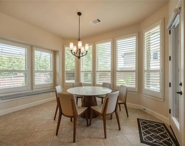 12824 Flatiron Trail - Photo Thumbnail 13