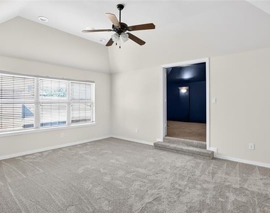 2346 Arezzo Lane - Photo Thumbnail 33