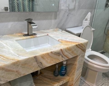 160 Yacht Club 206 Way - Photo Thumbnail 19