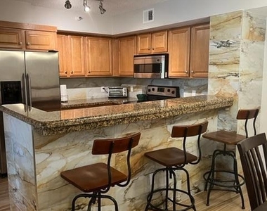 160 Yacht Club 206 Way - Photo Thumbnail 22