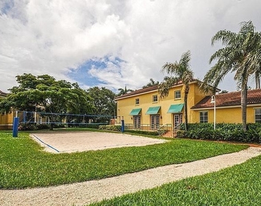 160 Yacht Club 206 Way - Photo Thumbnail 38