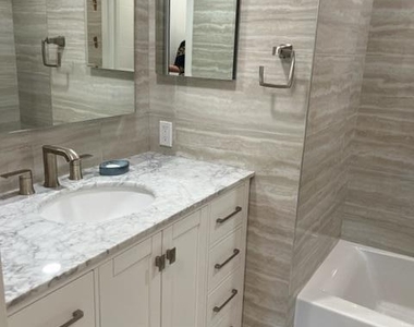 160 Yacht Club 206 Way - Photo Thumbnail 14