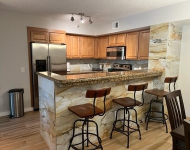 160 Yacht Club 206 Way - Photo Thumbnail 11