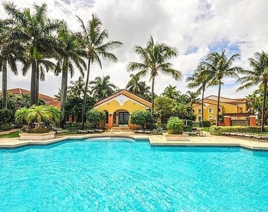 160 Yacht Club 206 Way - Photo Thumbnail 42