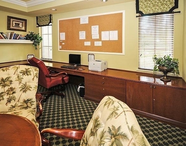 160 Yacht Club 206 Way - Photo Thumbnail 31