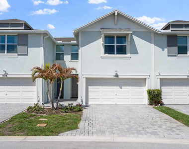 5612 Se Edgewater Circle - Photo Thumbnail 9