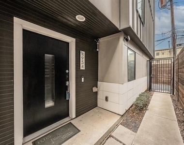 4954 Camdale Court - Photo Thumbnail 1