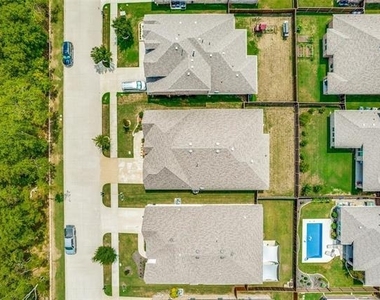 3521 Washington Drive - Photo Thumbnail 20