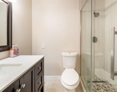300 Rush Creek Drive - Photo Thumbnail 16
