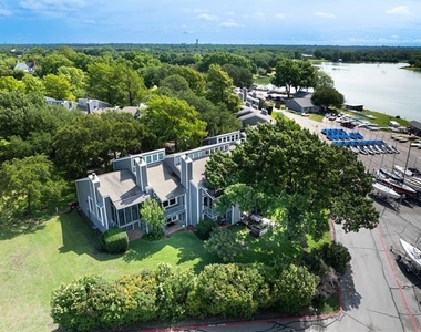 300 Rush Creek Drive - Photo Thumbnail 31
