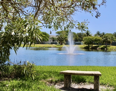 1915 Lavers Circle - Photo Thumbnail 2