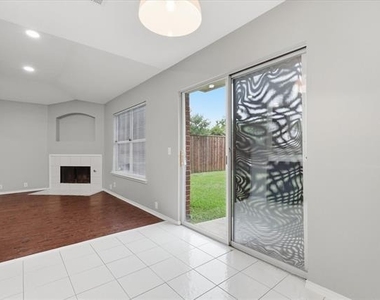 2457 Eagle Mountain Drive - Photo Thumbnail 9