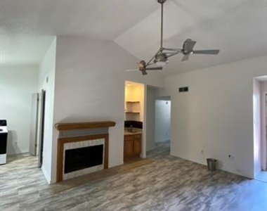 9801 Royal Lane - Photo Thumbnail 3