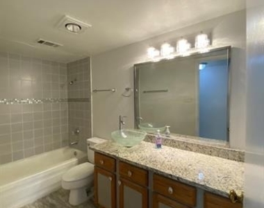 9801 Royal Lane - Photo Thumbnail 6