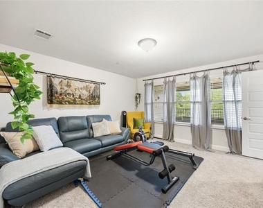 7833 Bayside Drive - Photo Thumbnail 13