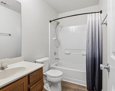 1356 N Cozumel Street - Photo Thumbnail 22