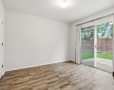 1356 N Cozumel Street - Photo Thumbnail 10