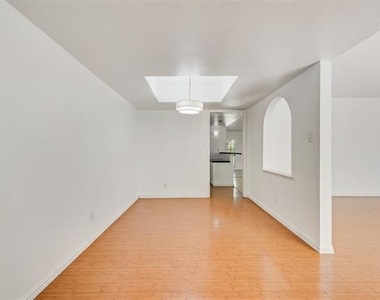 3316 John Muir Court - Photo Thumbnail 14