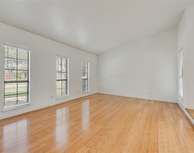 3316 John Muir Court - Photo Thumbnail 7