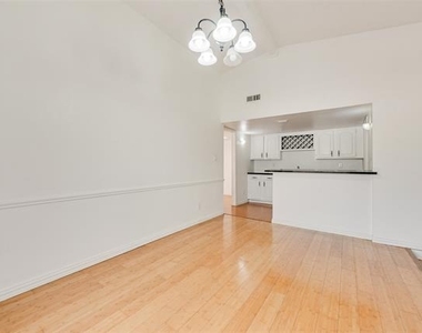 3316 John Muir Court - Photo Thumbnail 9