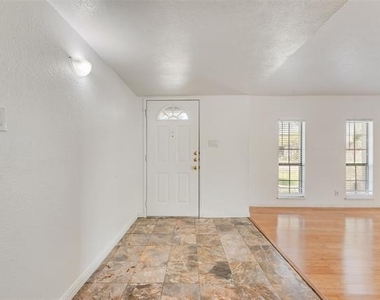 3316 John Muir Court - Photo Thumbnail 6