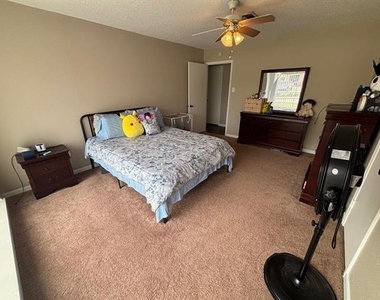 6501 Dunn Drive - Photo Thumbnail 8