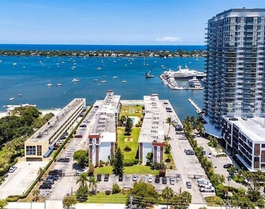 4500 N Flagler Drive - Photo Thumbnail 1