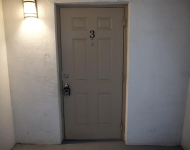 151 Se 6th Avenue - Photo Thumbnail 2