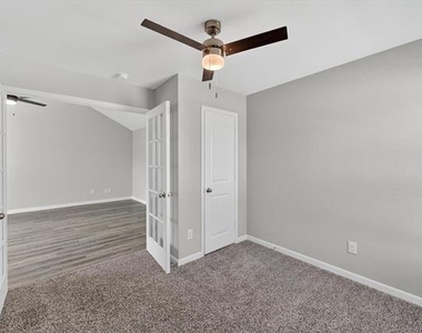 523 Bennie Leonard Street - Photo Thumbnail 30