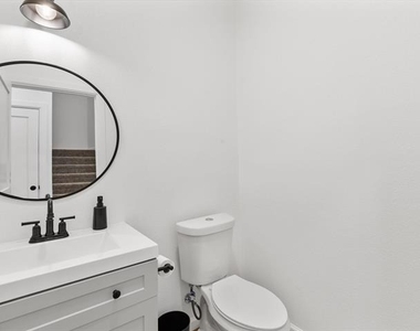 3517 Mission Street - Photo Thumbnail 13