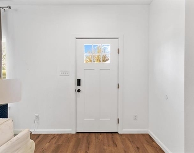 3517 Mission Street - Photo Thumbnail 3