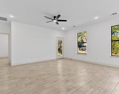 5105 Waterbury Court - Photo Thumbnail 12