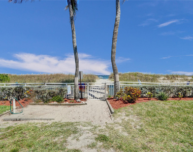 1750 S Ocean Boulevard - Photo Thumbnail 11