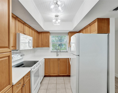 1750 S Ocean Boulevard - Photo Thumbnail 3