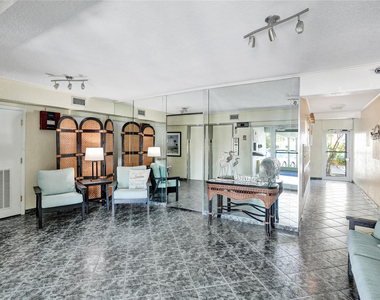 1750 S Ocean Boulevard - Photo Thumbnail 18