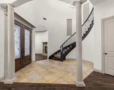 116 San Bernard Drive - Photo Thumbnail 3