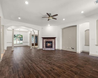 116 San Bernard Drive - Photo Thumbnail 6