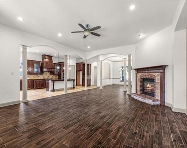 116 San Bernard Drive - Photo Thumbnail 8