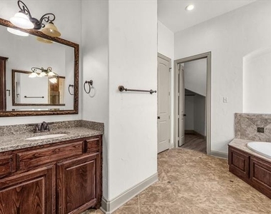 116 San Bernard Drive - Photo Thumbnail 21